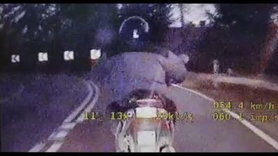 Patrol drogówki z Radzynia Podlaskiego zauważył takiego motorowerzystę. Podejrzenia się potwierdziły