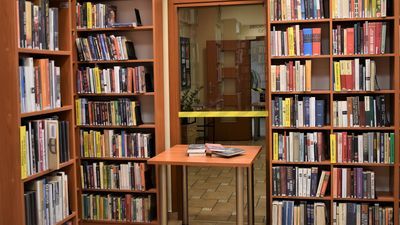 Lublin: Galerie handlowe zdążyły się otworzyć, biblioteki nie