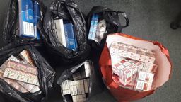 Chcieli sprzedać nielegalne papierosy na lubelskim targowisku. Były warte ponad 20 tys. zł