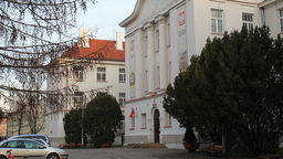 Opłaty za korzystanie z zamykanych szafek w I LO były nielegalne