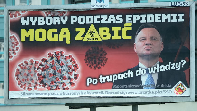 Takie billboardy pojawiły się w Lublinie przed zapowiadanymi na 10 maja wyborami