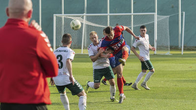 Nasi czwartoligowcy w tym sezonie już nie wrócą na boisko. Z kolei kluby z III ligi jeszcze muszą poczekać parę dni na ostateczną decyzję