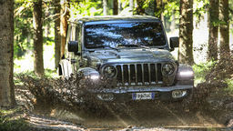 Jeep Wrangler w wersji sahara
