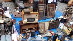 W Lublinie giełda staroci działa już od 10 lat. W tym roku tego rodzaju targi pojawią się także w Puławach. Pierwsza edycja już za tydzień