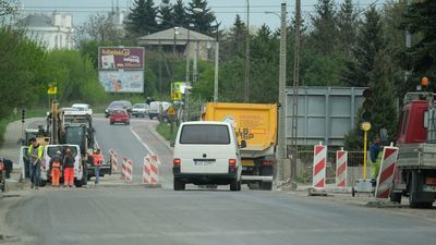 Na ul. Turystycznej w Lublinie będzie równo i wysepka. Jest wahadło i korki