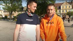 Biała Podlaska: Małżeństwo gejów rozdaje tęczowe maseczki w tzw. strefach wolnych od LGBT