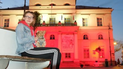 Biało-Czerwona iluminacja na Ratuszu. Dzień Flagi Rzeczypospolitej Polskiej w Lublinie [zdjęcia]