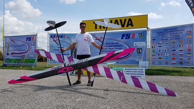Sztuka latania. Mistrz Europy juniorów z Lublina opowiada o swojej pasji do szybowców