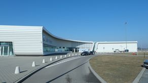 Marszałek ostro o prezesie lotniska "Najważniejsze, by portem kierowała osoba, która ma plan i wizję"