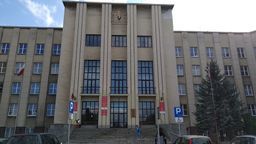 W Chełmie PUP mieści się przy pl. Niepodległości 1