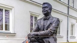 Biała Podlaska: W parku Radziwiłłowskim stanął pomnik Bogusława Kaczyńskiego