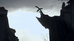 Film braci Sekielskich o pedofilii w polskim Kościele "Zabawa w chowanego" ma swój zwiastun [wideo]