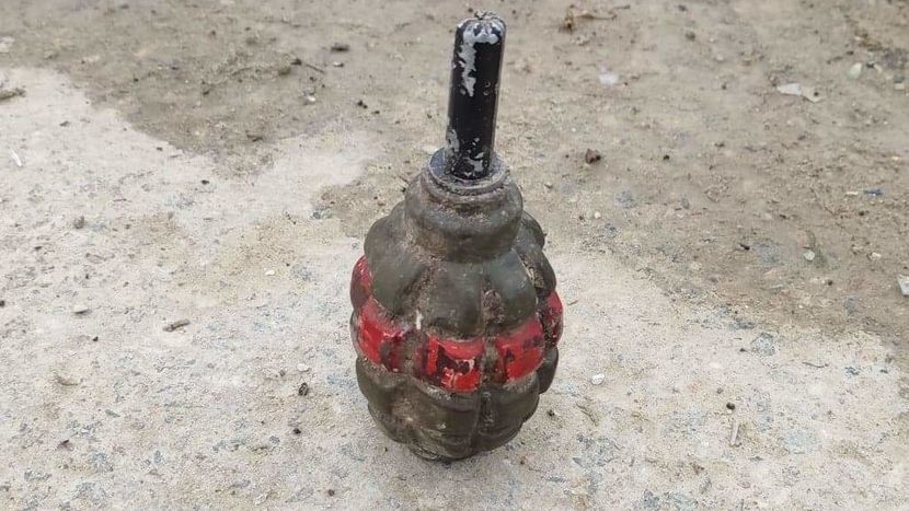 To pierwszy taki przypadek od 10 lat. Wtedy też w śmieciach znaleźliśmy granat, tylko większy, bo moździerzowy. - podsumowuje prezes Czarnecki.