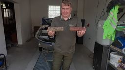 Wpadają nie tylko kłusownicy, ale także zakochani lub turystki opalające się topless