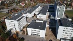 Dlaczego wciąż nie leczą wszystkich pacjentów? W szpitalu przy al. Kraśnickiej mają za mało łóżek