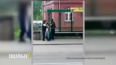 Bił i poniżał bezdomnego, a jego kolega to nagrywał. "Dużo ludzi uważa, że dobrze, że zrobiłem z nim porządek"