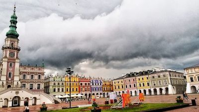 Sobotnie niebo nad Zamościem.