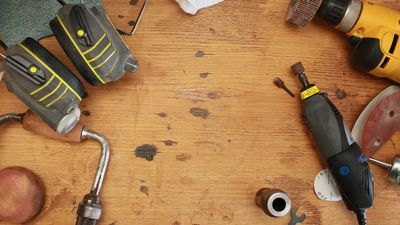 Miał pracować u rolników w gminie Garbów. Wolał ich okradać