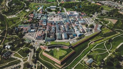 Zamość robi porządki w krajobrazie. Koniec chaosu reklamowego 