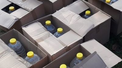 Dużo alkoholu w mieszkaniu w Lublinie. Właścicielka go teraz straci