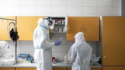 Najwięcej nowych przypadków koronawirusa tym razem na Mazowszu. Zmarło 15 osób