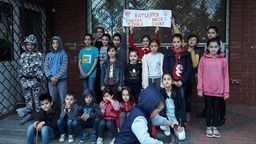 Laptop i praca za przepisanie cudzoziemca do innej szkoły. "Obiecać można wszystko"