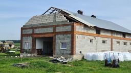 Zwiało dach w Putnowicach