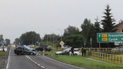 Karambol w Horodyszczu. Dwóch kierowców odwieziono do szpitala