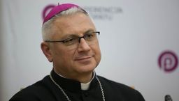 Sekretarz generalny KEP bp Artur Miziński. 