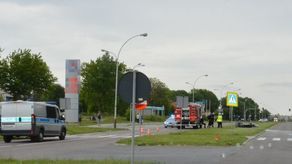 Zderzenie motocyklisty z rowerzystą. Motocykl stanął w płomieniach