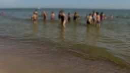 Pierwsza noc na koloniach nad morzem. Wstrząsająca relacja nastoletniego chłopca