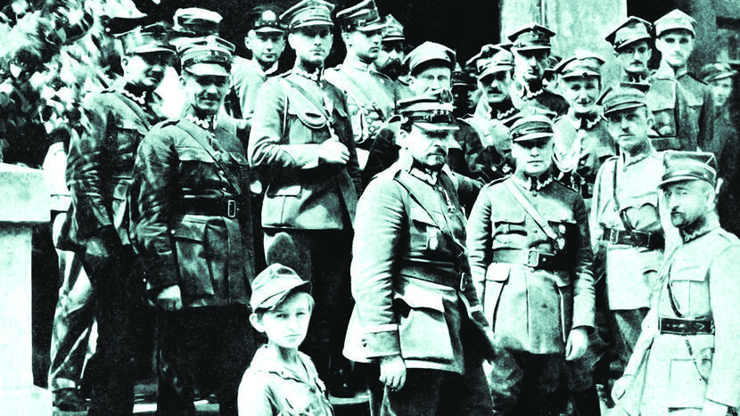Warszawa, lipiec 1920. Generalny Inspektor Armii Ochotniczej, generał Józef Haller, w otoczeniu oficerów swego sztabu