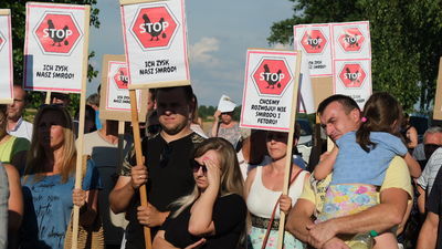 Lubelskie: Nagle dowiedzieli się, że w ich wsi mają powstać kurniki na 240 tys. brojlerów