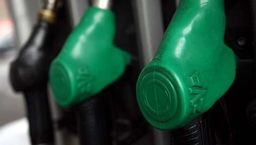 Kraśnik. Kierowca tankował nie tylko paliwo. Zatrzymali go na stacji