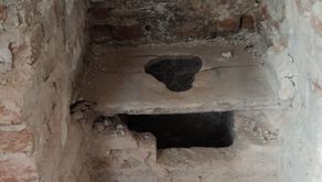 Datowana na XVIII wiek toaleta