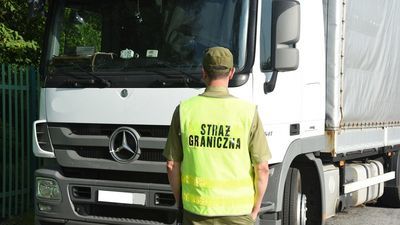 Zatrzymany na granicy mercedes