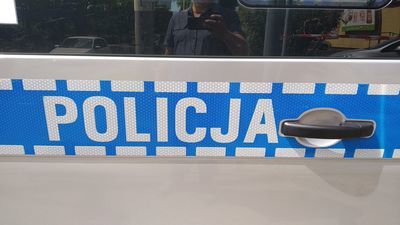 Lubelskie: 14-latka zadzwoniła na numer alarmowy. Powiedziała, że została zgwałcona