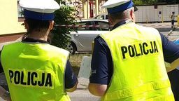 Policja w sklepach i galeriach handlowych. Coraz więcej wezwań w związku z brakiem maseczek