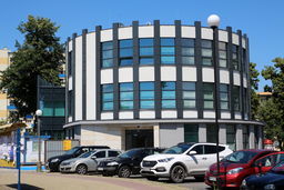 Puławy: Nowy Okrąglak już otwarty. Największym najemcą jest bank [zdjęcia]