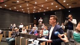 Przedsiębiorcy protestują w Urzędzie Marszałkowskim. Chcą ugody