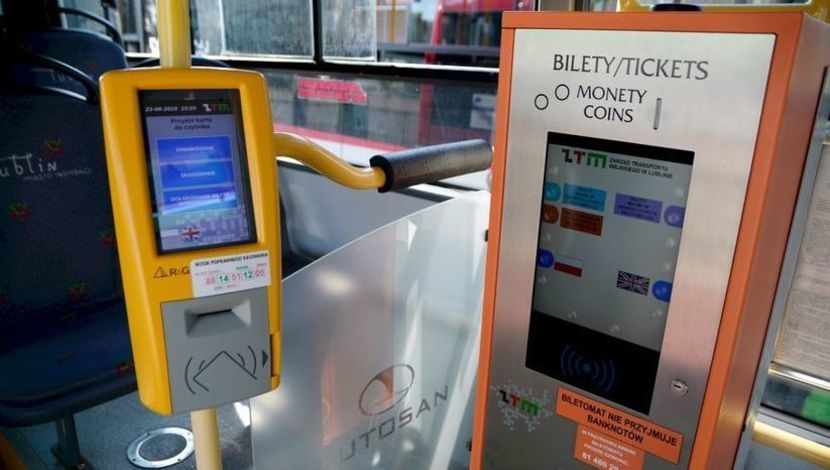 Lubelska Karta Miejska ma być elektronicznym znacznikiem wgrywanym na plastikowe karty, na których dzisiaj kodujemy bilety okresowe komunikacji miejskiej.