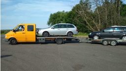 Ukraińska laweta z samochodami