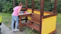 Ławka razem z montażem kosztowała 4,5 tys. zł.