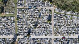 Tomaszów Lubelski zmienia opłaty na cmentarzu komunalnym. "Trzeba się uderzyć w piersi"