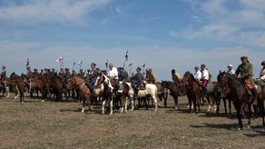 Bitwa pod Komarowem już dziś. Ułani i bolszewicy podczas próby [wideo]