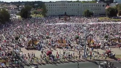 Białoruś: Masowe protesty przeciwko rządom Łukaszenki