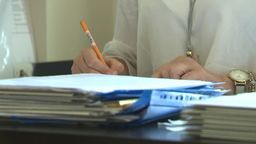 Nastolatkowie z problemami psychicznymi będą musieli wybierać między leczeniem a nauką?