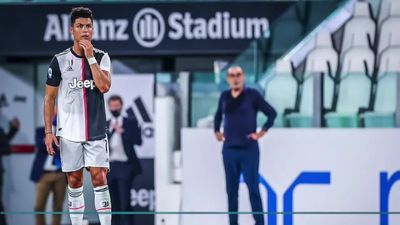 Juventus Turyn zagra w piątek z Olympique Lyon

