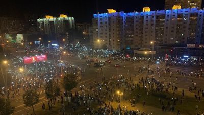 Białoruś. Tysiące ludzi wyszło protestować na ulice [wideo] 
