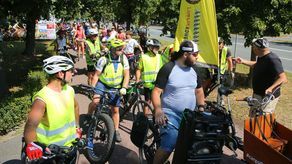 Pojechali dla Karoliny z Puław. Rowerzystka zginęła w wypadku [zdjęcia z przejazdu]